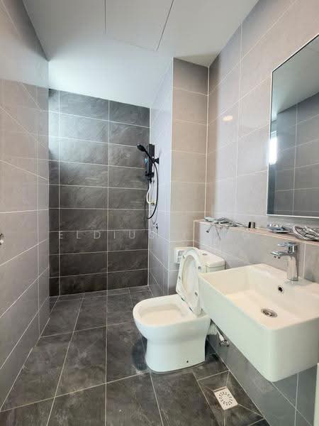 Condominium for Rent at Lucerne Residences - Eldius Pang - Bathroom - PropertyGuru.com.my