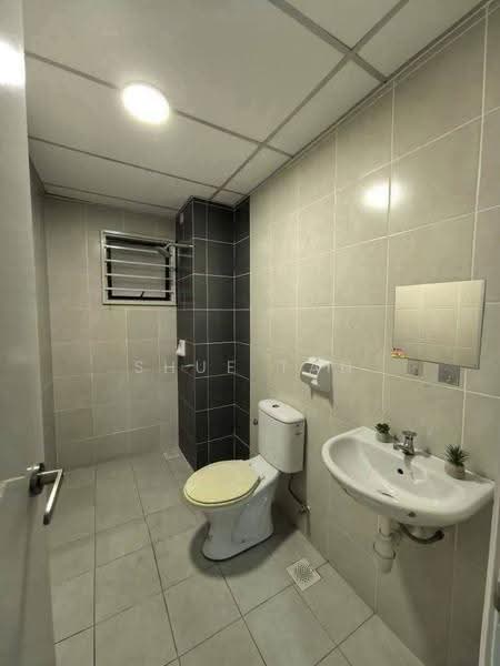 Pangsapuri untuk Disewa di Seruling Apartment - Shue Tan - Bathroom - PropertyGuru.com.my