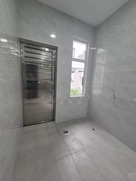 Semi-Detached House for Sale in Taman Nusa Bestari (Iskandar Puteri (Nusajaya)) - Shirley Pang - Bathroom - PropertyGuru.com.my