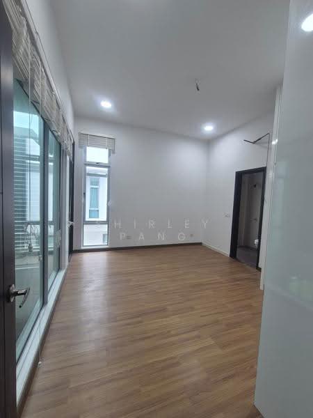 Semi-Detached House for Sale in Taman Nusa Bestari (Iskandar Puteri (Nusajaya)) - Shirley Pang - Living Room - PropertyGuru.com.my