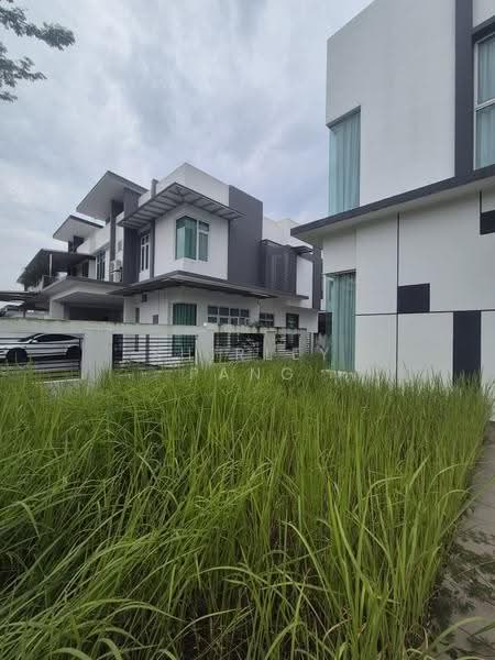 Semi-Detached House for Sale in Taman Nusa Bestari (Iskandar Puteri (Nusajaya)) - Shirley Pang - Exterior - PropertyGuru.com.my