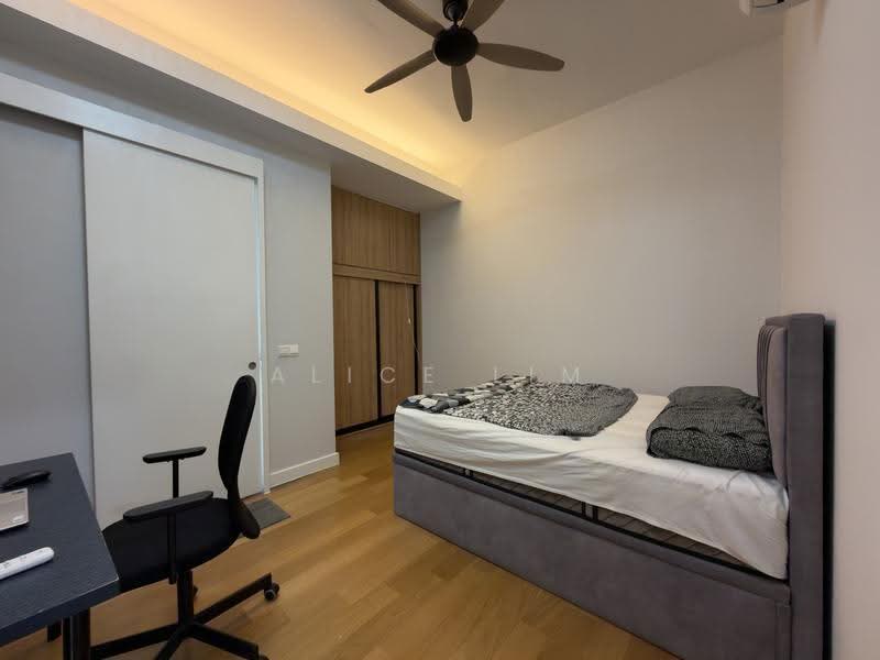 Kediaman Servis untuk Dijual di The Sentral Suites - Alice Lim - Bedroom - PropertyGuru.com.my