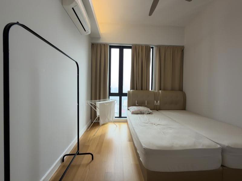 Kediaman Servis untuk Dijual di The Sentral Suites - Alice Lim - Bedroom - PropertyGuru.com.my