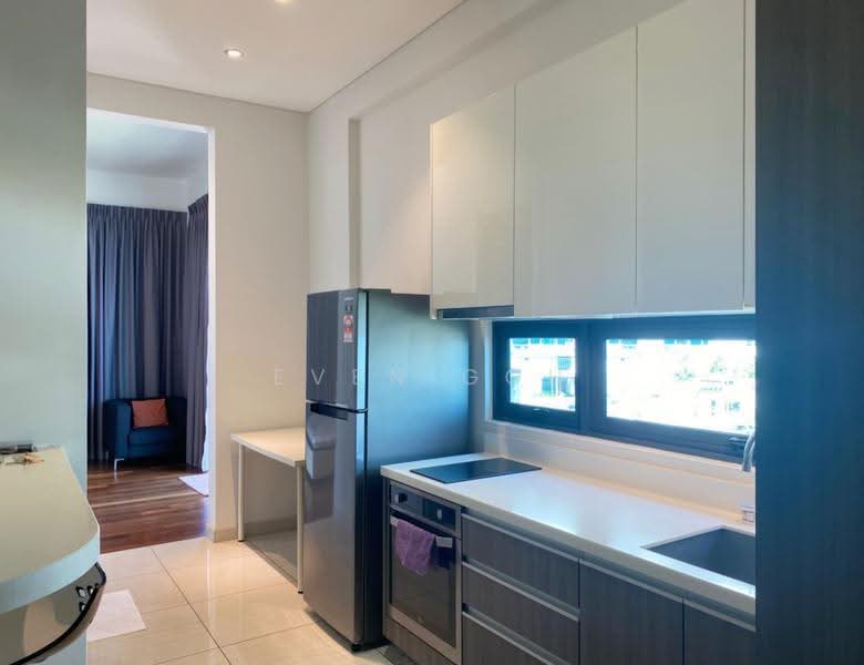 Kondominium untuk Dijual di The LIGHT COLLECTION II - Even Goh - Kitchen Area - PropertyGuru.com.my