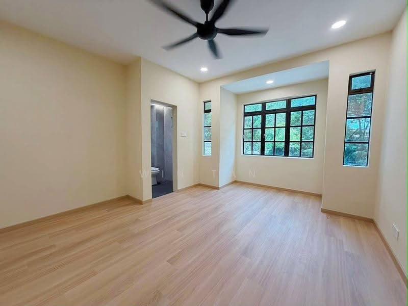 2-storey Terraced House for Sale in Bukit Indah (Iskandar Puteri (Nusajaya)) - Win Tan - Bathroom - PropertyGuru.com.my