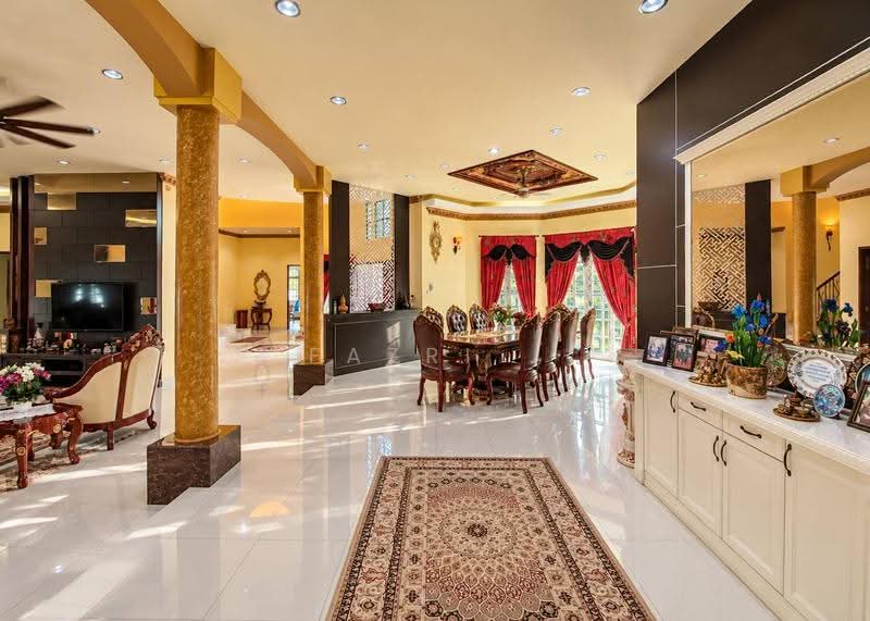 Bungalow House for Sale in Sepang (Selangor) - Fazri . - Living Room - PropertyGuru.com.my