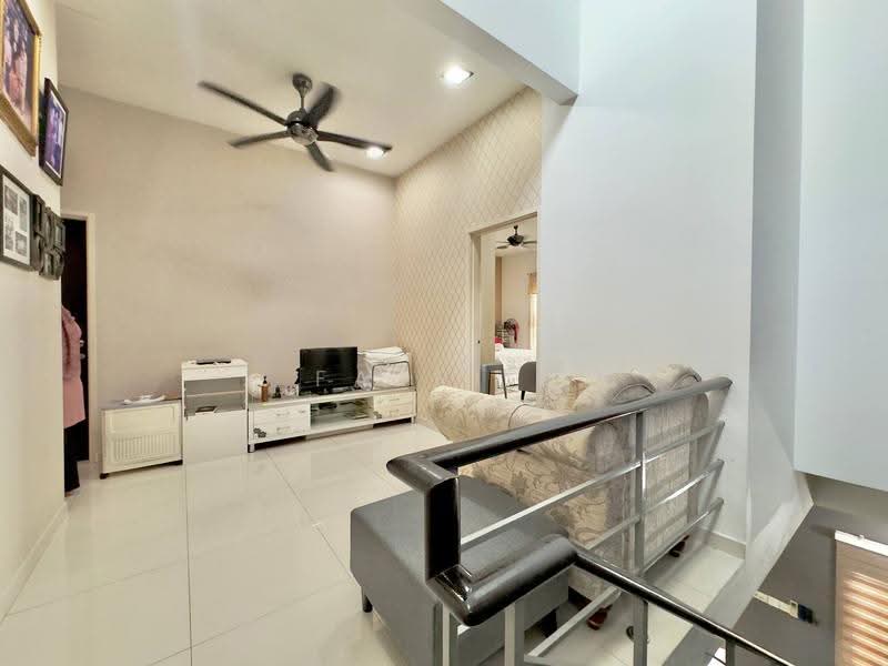 Semi-Detached House for Sale in Taman Saujana Emas (Kajang) - Fazri . - Living Room - PropertyGuru.com.my