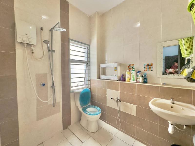Semi-Detached House for Sale in Taman Saujana Emas (Kajang) - Fazri . - PropertyGuru.com.my