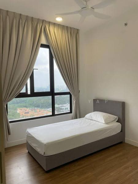 Kediaman Servis untuk Disewa di The Pulse Residence - Jeffrey Yap - Bedroom - PropertyGuru.com.my