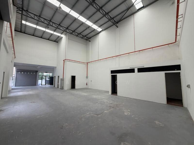Factory for Rent in Eco Business Park 2 Senai (Senai) - Jamie Low - Interior - PropertyGuru.com.my