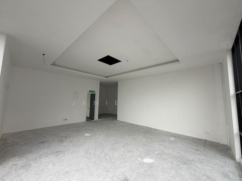Factory for Rent in Eco Business Park 2 Senai (Senai) - Jamie Low - Interior - PropertyGuru.com.my