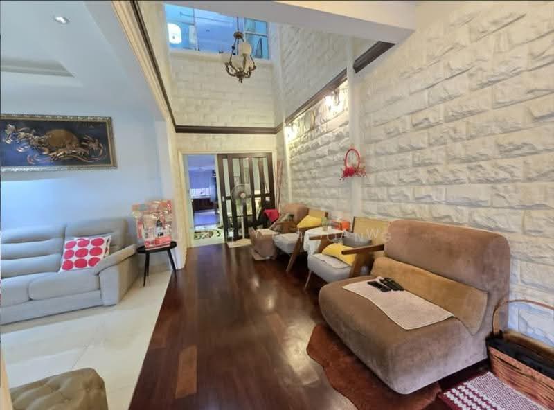 2-storey Terraced House for Sale in Putra Heights (Subang Jaya) - Pinky Liaw - Living Room - PropertyGuru.com.my