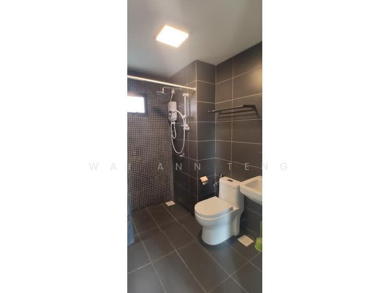 Condominium for Sale at Parkhill Residence - Wai Ann Teng - Bathroom - PropertyGuru.com.my