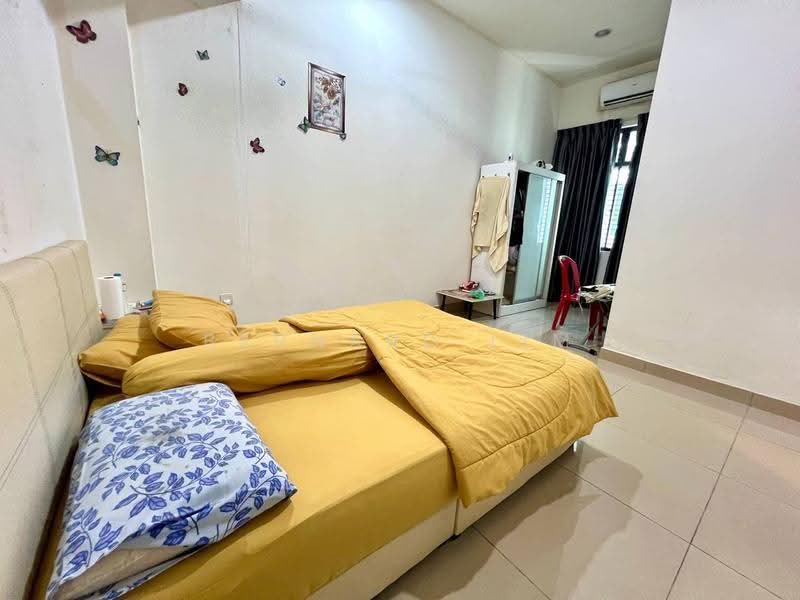 Rumah Kluster untuk Disewa di Taman Mount Austin (Tebrau) - Bernard Lim - Bedroom - PropertyGuru.com.my