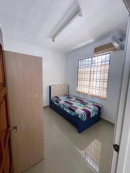 Apartment for Sale at Desa Bistari - Janice Ooi - Bedroom - PropertyGuru.com.my