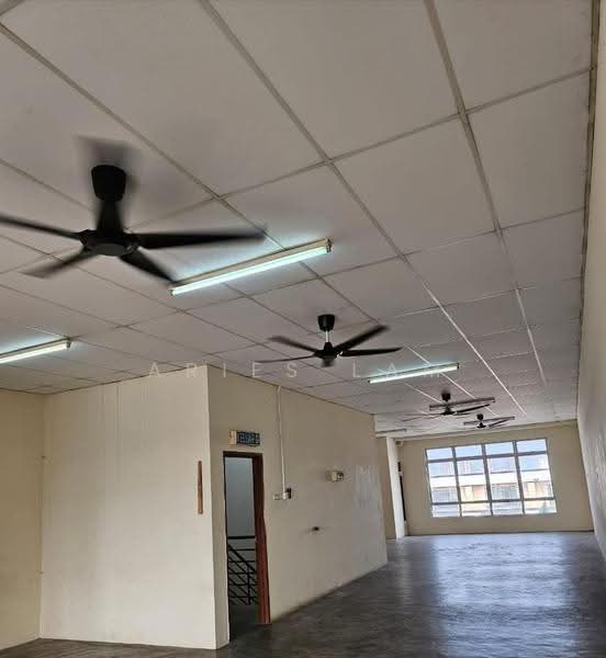 Kedai untuk Disewa di Taman Daya (Johor Bahru) - Aries Lam - Interior - PropertyGuru.com.my