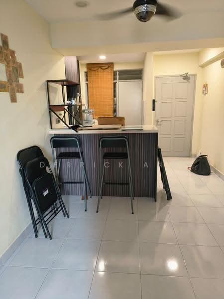 Kediaman Servis untuk Dijual di Main Place Residence - Derrick Ang - Interior - PropertyGuru.com.my