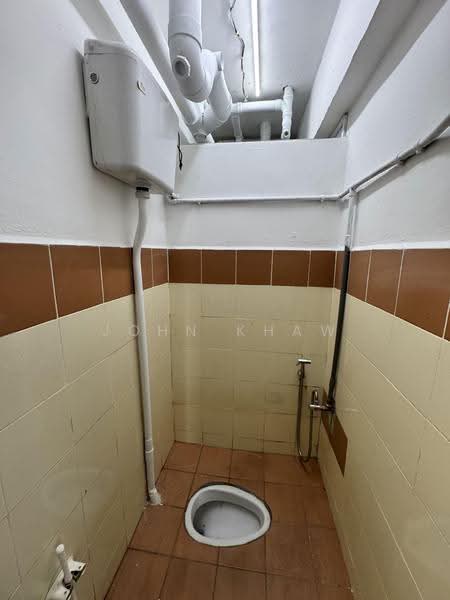 Apartment for Rent at Apartment Sri Rakyat - John Khaw - Bathroom - PropertyGuru.com.my
