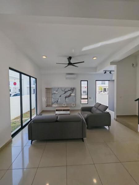 Rumah Teres 2-Tingkat untuk Disewa di Bandar Cassia (Batu Kawan) - William Gooi - Living Room - PropertyGuru.com.my