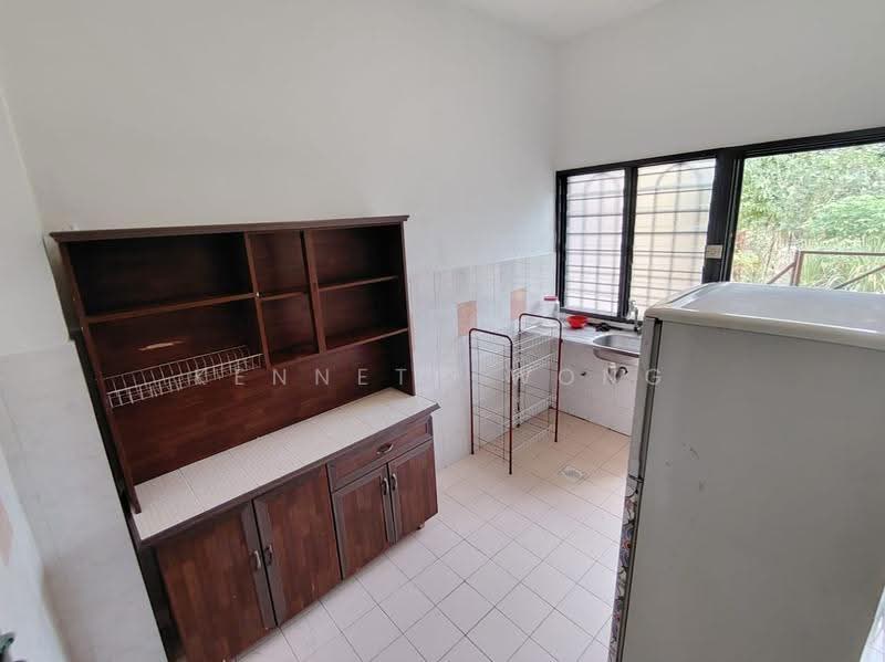 Rumah Teres untuk Disewa di Kajang (Selangor) - Kenneth Wong - Kitchen - PropertyGuru.com.my
