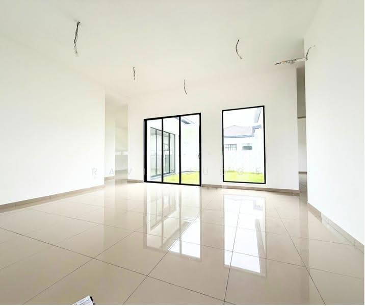 1-storey Terraced House for Sale in Eco Grandeur (Puncak Alam) - Ravin Judge - Living Room - PropertyGuru.com.my