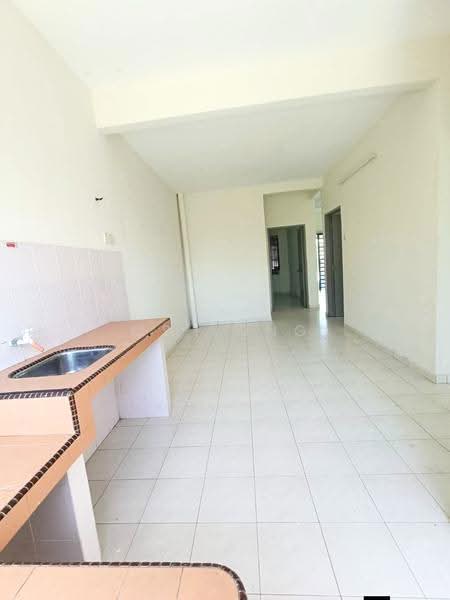 1-storey Terraced House for Rent in Tronoh (Perak) - Ms Yong - Kitchen - PropertyGuru.com.my