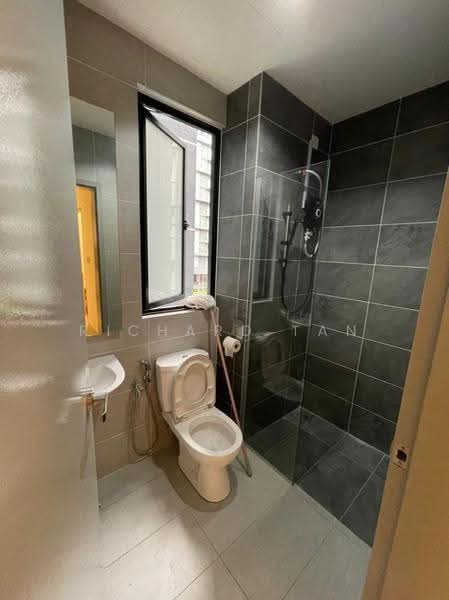 Service Residence for Sale at Utropolis Urbano - Richard Tan - Bathroom - PropertyGuru.com.my