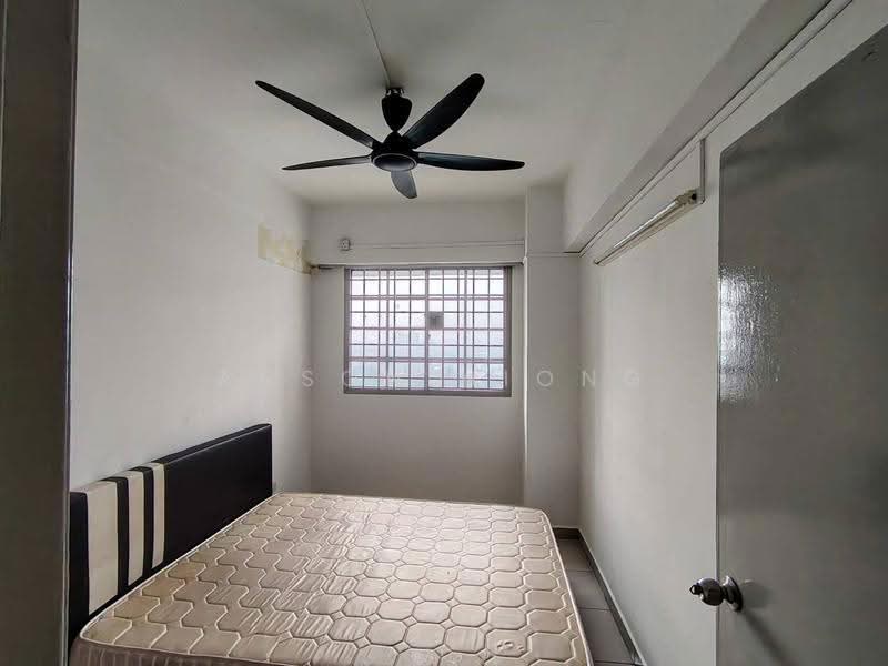 Pangsapuri untuk Disewa di Sri Impian Apartment - Anson Hiong - Bedroom - PropertyGuru.com.my