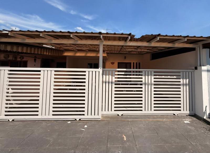 Rumah Teres 1-Tingkat untuk Dijual di Kampung Jawa (Klang) - Ahmad Nizam Abdullah - Exterior - PropertyGuru.com.my