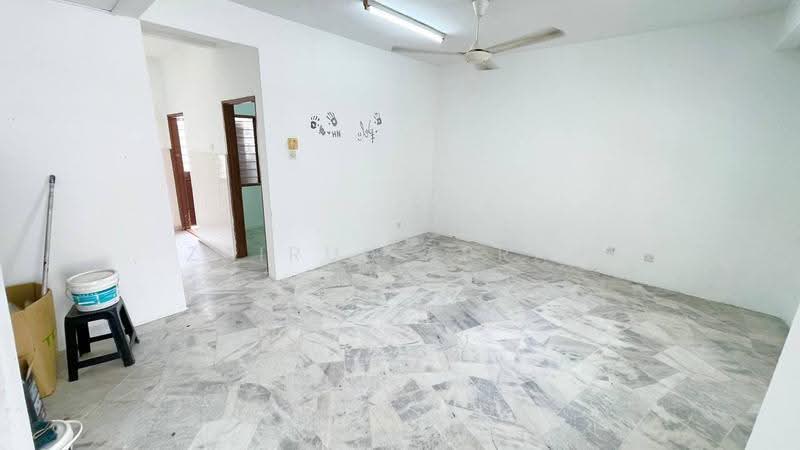 Rumah Teres 2-Tingkat untuk Dijual di Ampang (Selangor) - Zairul Asrah Zulkefli - Living Room - PropertyGuru.com.my
