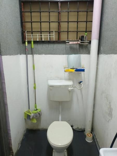Rumah Teres 2-Tingkat untuk Dijual di Taman Muhibbah (Kulai) - Jack Wong - Bathroom - PropertyGuru.com.my