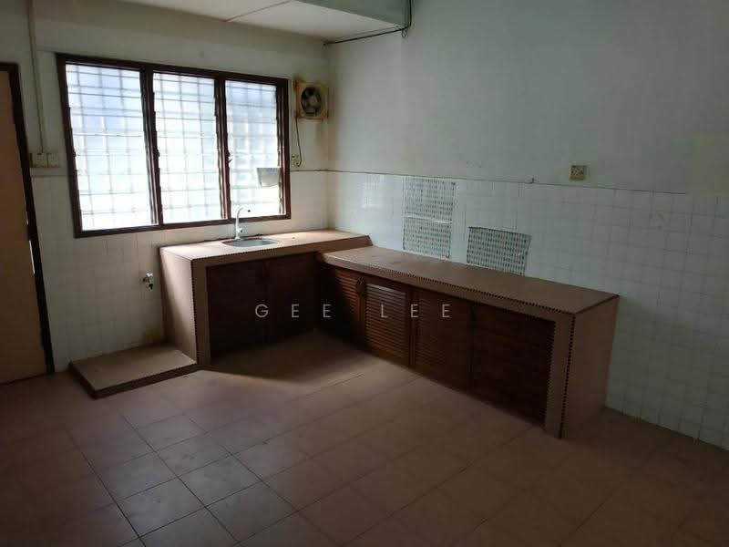 2-storey Terraced House for Sale in Taman Sri Rampai (Wangsa Maju) - GEE Lee - Kitchen - PropertyGuru.com.my