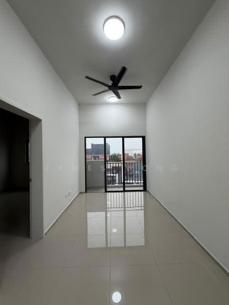 Kondominium untuk Disewa di Sky Awani Residensi 4 - James Wong - Living Room - PropertyGuru.com.my