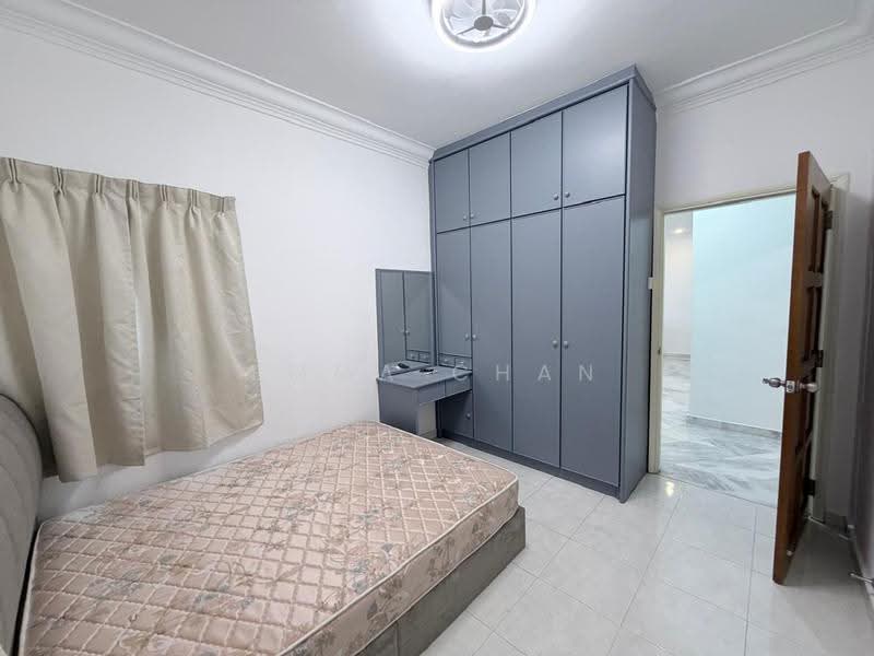 Kondominium untuk Disewa di 1 Persiaran Gurney - Emma Chan - Bedroom - PropertyGuru.com.my