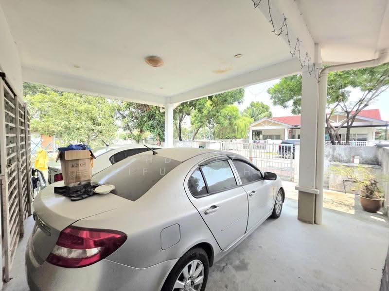 Rumah Berkembar untuk Dijual di Seksyen 29 (Shah Alam) - Mohd Aizat Saiful Bahri - PropertyGuru.com.my