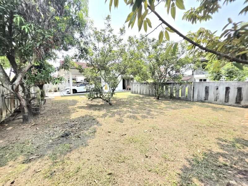 Rumah Berkembar untuk Dijual di Seksyen 29 (Shah Alam) - Mohd Aizat Saiful Bahri - Exterior - PropertyGuru.com.my