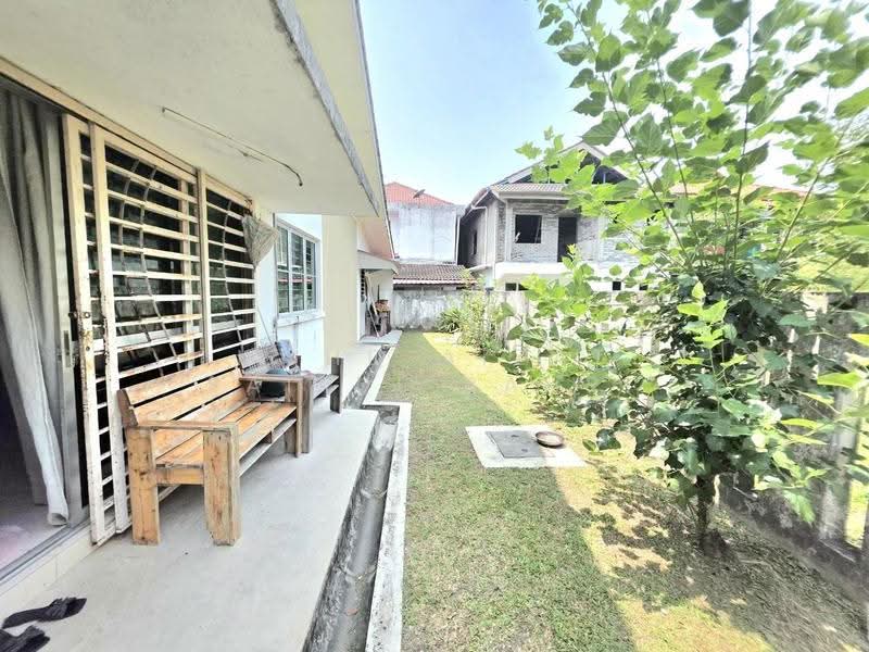 Rumah Berkembar untuk Dijual di Seksyen 29 (Shah Alam) - Mohd Aizat Saiful Bahri - Exterior - PropertyGuru.com.my