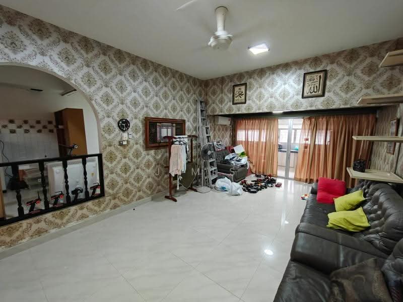 Rumah Teres 2-Tingkat untuk Dijual di Taman Melawati (Ulu Kelang) - James Tan - Living Room - PropertyGuru.com.my