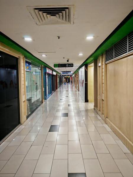 Retail Space for Sale in Bukit Bintang (KL City Centre) - Daniel Ong - Corridor - PropertyGuru.com.my