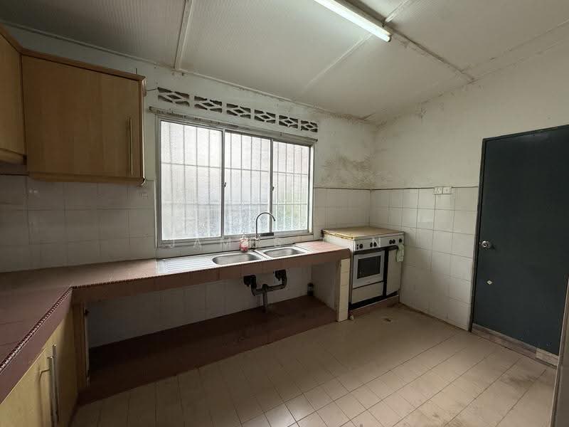 2-storey Terraced House for Sale in Taman Melati (Setapak) - James Tan - Kitchen - PropertyGuru.com.my
