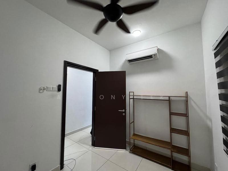Condominium for Rent at Paraiso Residence @ The Earth - Anthony Tek - Interior - PropertyGuru.com.my