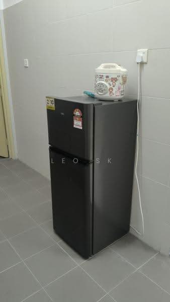 Pangsapuri untuk Disewa di Seri Molek Perdana - Leo SK - Kitchen - PropertyGuru.com.my