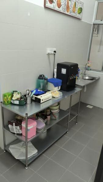 Pangsapuri untuk Disewa di Seri Molek Perdana - Leo SK - Kitchen - PropertyGuru.com.my
