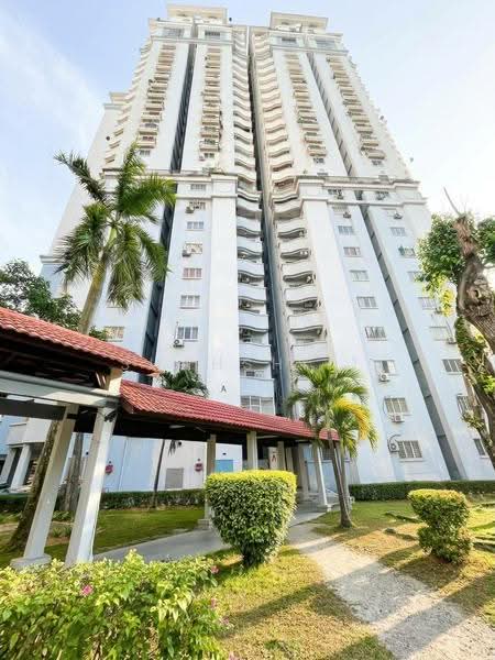 Condominium for Rent at Ridzuan Condominium - Shahshi T - Exterior - PropertyGuru.com.my