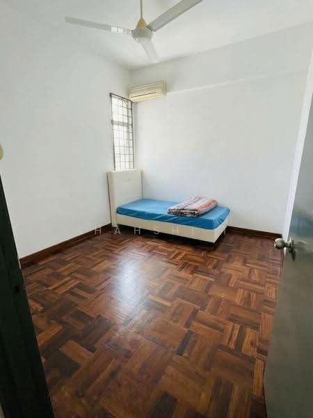 Condominium for Rent at Ridzuan Condominium - Shahshi T - Bedroom - PropertyGuru.com.my
