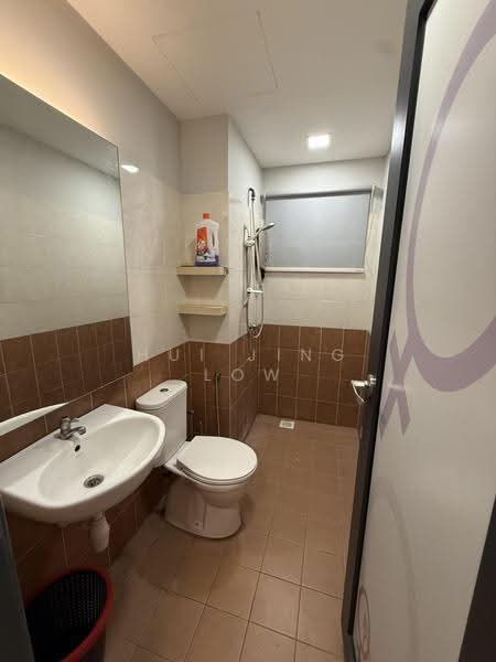 Kondominium untuk Disewa di Pearl Avenue - Hui Jing Low - Bathroom - PropertyGuru.com.my