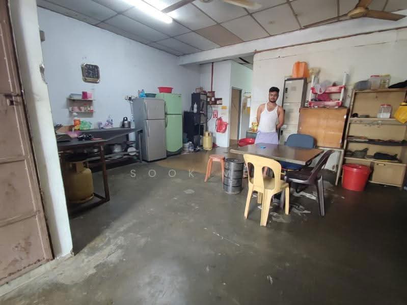 Kedai / Pejabat untuk Dijual di Ipoh (Perak) - Sook Mei - Kitchen - PropertyGuru.com.my