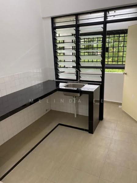Rumah Flat untuk Dijual di Taman Molek - Melinda Ee - Kitchen - PropertyGuru.com.my