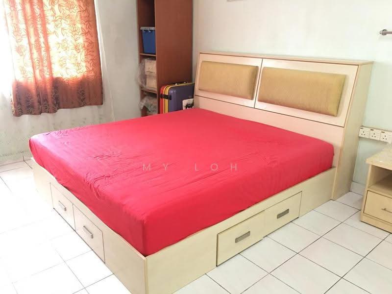 Kondominium untuk Dijual di Villa Lagenda - MY Loh - Bedroom - PropertyGuru.com.my