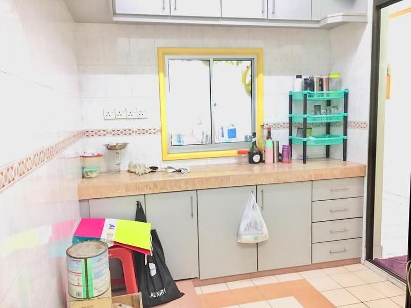 Kondominium untuk Dijual di Villa Lagenda - MY Loh - Kitchen - PropertyGuru.com.my